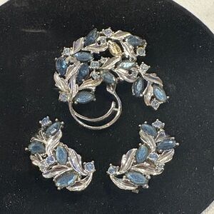 Elegant Silver and Blue Sara Coventry Jewelry Set